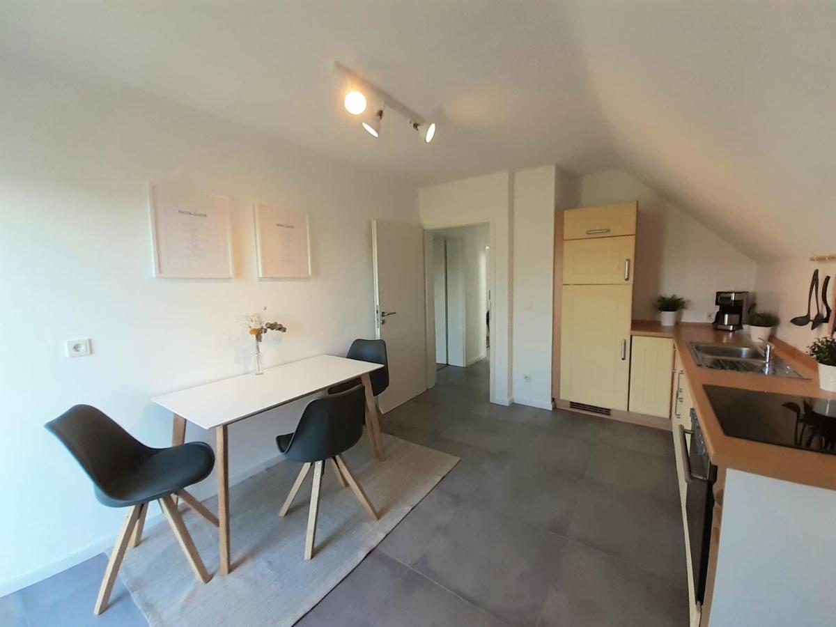 Eifelstern-Schoene Ferienwohnung Mit Balkon Kalenborn-Scheuern Extérieur photo
